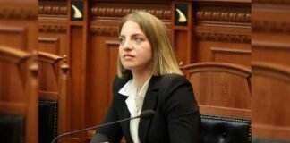 ‘Prej sot jam e pavarur!’ Marjana Koçeku largohet nga Partia Socialiste