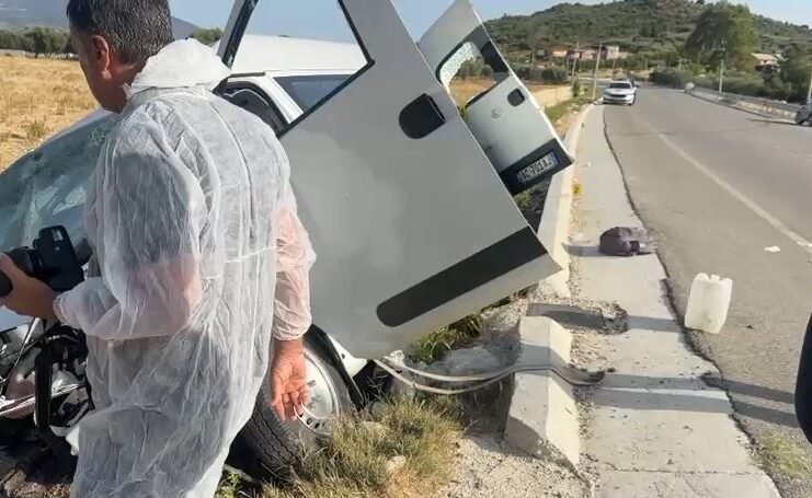 Aksidentohet furgoni me punëtorë në Vlorë, humb jetën një 52-vjeçar, pesë persona të plagosur