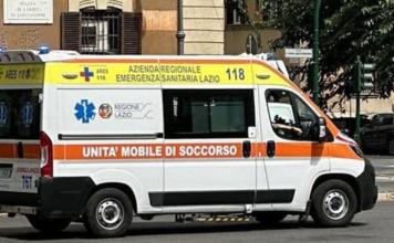 Po shoqëronte vajzën e vogël për në shkollë, përplaset për vdekje nga kamioni i plehrave 44-vjeçarja shqiptare në Itali (emri)